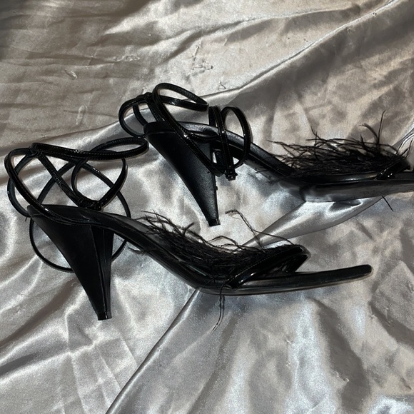 Saint Laurent  Black Patent Ostrich Feathers Ankle Strap Sandals Size 41 - Picture 8 of 8